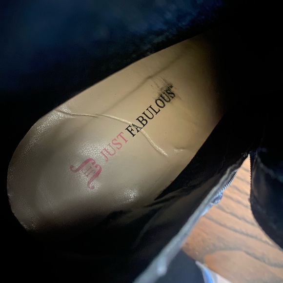 JustFab Black Heeled Boots with Slouchy Design - Picture 6 of 6